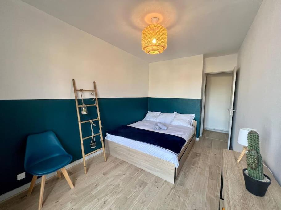 Apartamento Le P'Tit Anatole - Joli T2 Avec Parking Poitiers Exterior foto